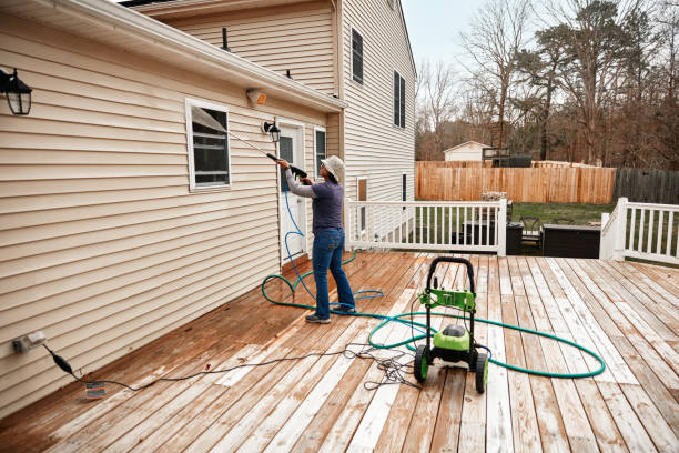 Best Roof Pressure Washing  in Bardmoor, FL
