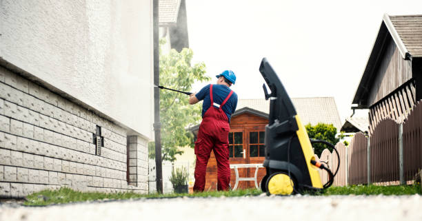 Why Choose Our Certified Pressure Washing Experts for Your Project Needs in Bardmoor, FL?
